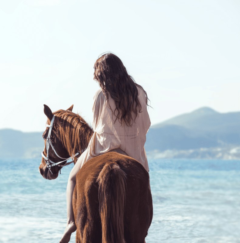 Santorini: Horse Riding Trip to Black Sandy Beach