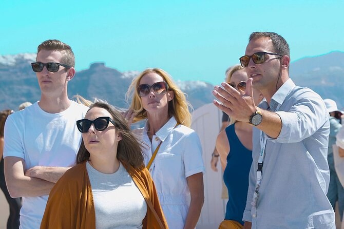 Santorini in a Day: Private Custom Santorini Tour with Pickup