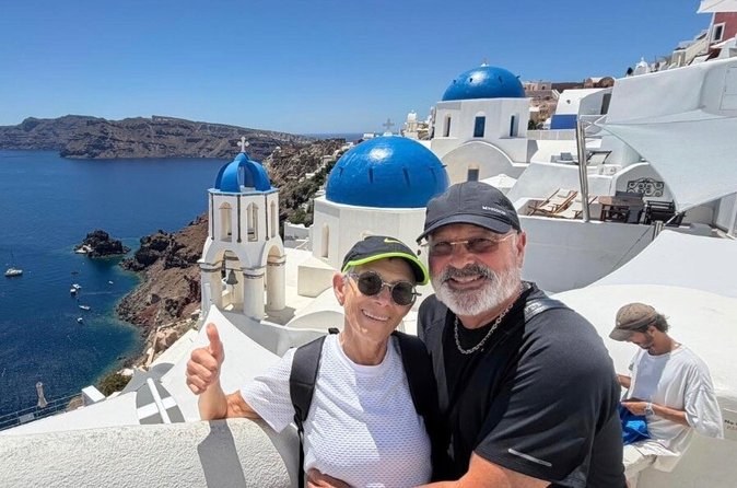 Santorini Private Customizable Land Tour with Local Driver